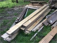 Approximately 30 - 1"x8"x 12' & 14' long boards.