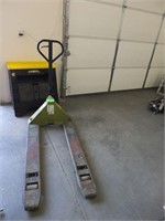 Clark Norlift 5500 Lb. Capacity Pallet Jack