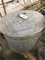 GALVANIZED WATER TANK (SMALL) W/ LID, MISC INSIDE