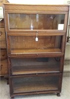Lawyer Four Shelved Bookcase w/Front Claw Feet