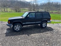 2001 Jeep 4WD 4.0 - Titled