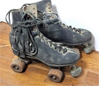 Pair of Vintage Roller Skates size 6
