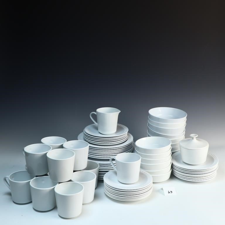 Vintage Centura by Corning white China set 73 piec