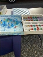 35x35 cm color glass chess set