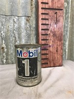 Mobil 1 quart oil can- full