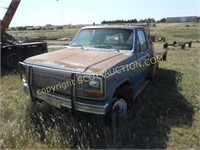 1982 Ford F350 4x4 flatbed,