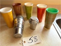 Vintage Mixing Cups & Plastic Tumblers