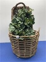 Baskets 2 Pcs 1 with Faux Ivy
