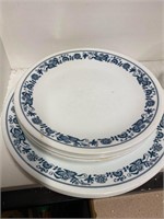 Corelle Old Town Blue Plate Lot  k