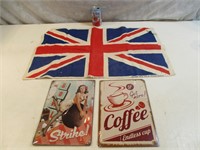 Lot de 2 cabarets vintages et drapeau Royaume-Uni