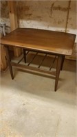 Wooden End Table/Coffee Table