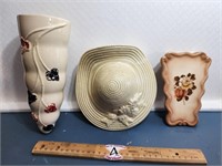 Wall Pockets: Hat & Vases