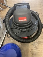 Lot with Shop-vac wet and dry 3 gallon vacuum with