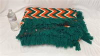 Vintage Zig Zag Afghan / Blanket wFringe ~ 65"x80"