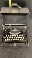 Underwood Type Writer