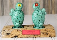 Cactus Royal George Souvenir Salt & Pepper Shakers