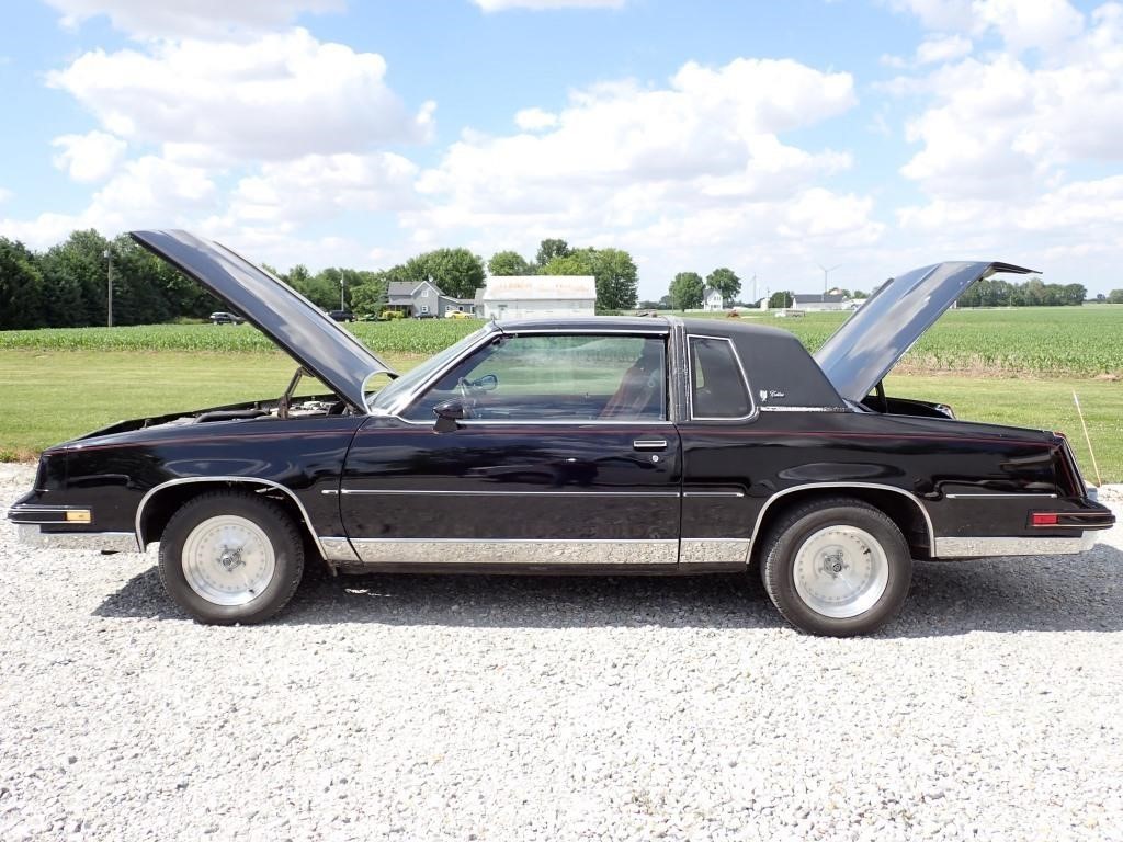 1984 Oldsmobile Cutlass Calais Coupe