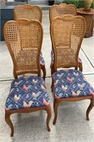 (4) DINING CHAIRS
