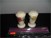 Red & Yellow Flower Salt and Pepper Shakers