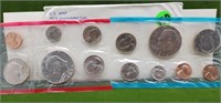 1974 UNCIRCULATED US MINT COIN SET