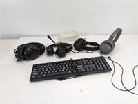 Headphones & Keyboard