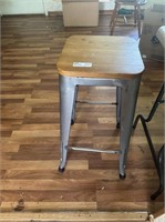 wood top metal stool