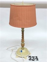 Lamp White Pink