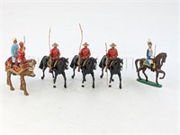 (5) LEAD SOLDIERS ON HORSEBACK