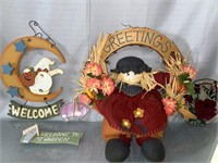 Halloween Welcome Wooden Decor. Greetings