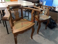 Unique taller Chairs, Need some fixing (living