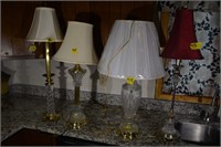 415: (4) table top lamps