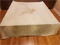 Vintage Chenille Bedspread