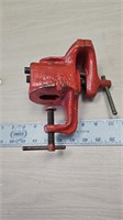 Clamp on bench vise works