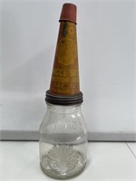 Embossed Shell 1 Pint Oil bottle With Single