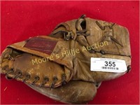 Vintage Rawlings Glove