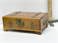 Cedar dresser box (former cigar box)