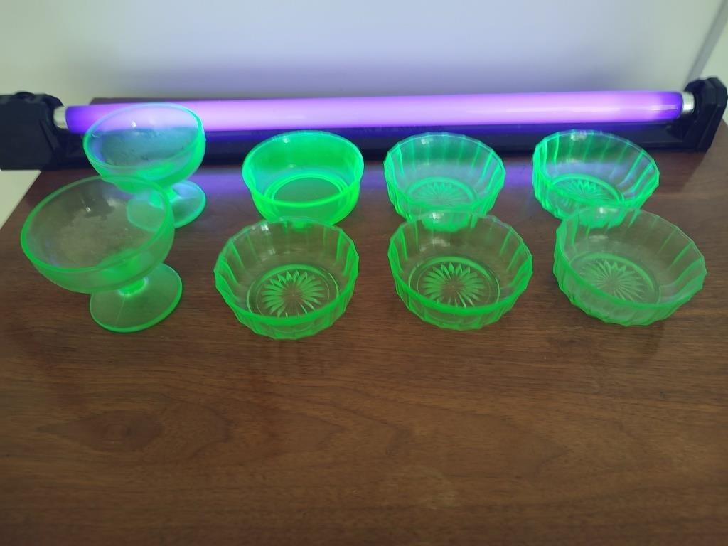 8 pcs Green Vaseline Uranium Glass