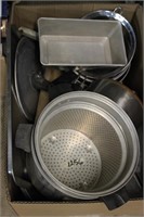 ASSORTED COLLECTIBLES - BAKEWARE