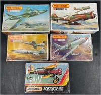 5 Matchbox Model Airplane Kits All Sealed