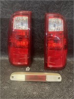 TAIL LIGHTS FORD F-250