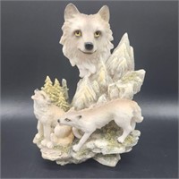 Wolf Figurine with Light Up Eyes
