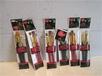 LOT NEW PAINT BRUSHES