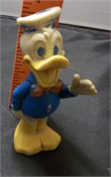 Vtg 1977 Donald Duck Squeak Toy