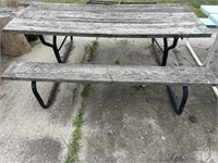 Wood 6 ft picnic table