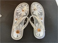 New Super Cute Jelly Flip Flops Size 8