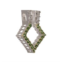 0.25ct Tsavorite & 0.14ct Diam Pendant in 14k WG