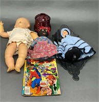 3 Dolls, Fairy Lamp, 3 Comic Books