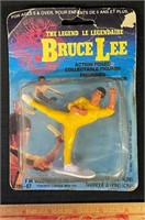 NEW OLD STOCK BRUCE LEE ACTION FIGURE