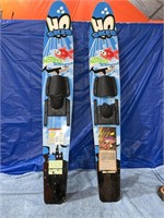 Pair of 46 inch water skis