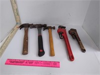 Hammer 3 Pipe Wrench 2